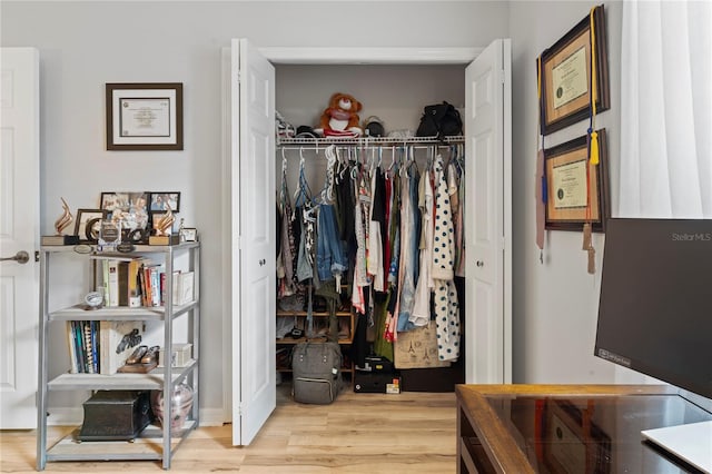 6315 Shane Ln, New Port Richey, FL 34653 - view of closet