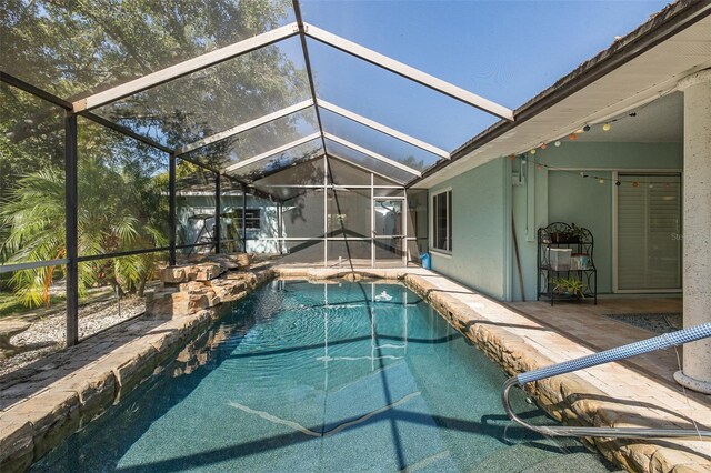 3609 Montclair Dr, New Port Richey, FL 34655 - swimming pool featuring a patio and a lanai