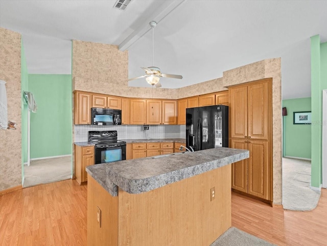 10442 Ventura Dr, Spring Hill, FL 34608 - kitchen with black appliances, light wood-type flooring, a ceiling fan, and decorative backsplash