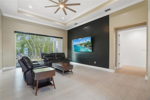 10380 Yellow Hammer Rd, Weeki Wachee, FL 34614 - living room featuring a tray ceiling, a ceiling fan, baseboards, light wood finished floors, and recessed lighting