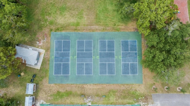10044 Twelve Oaks Ct, Weeki Wachee, FL 34613 - aerial view of property and surrounding area