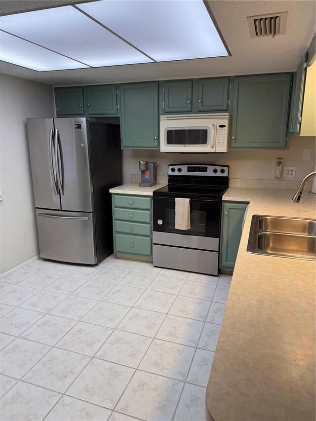 2270 Alden Ln Unit A, Palm Harbor, FL 34683 - photo 16