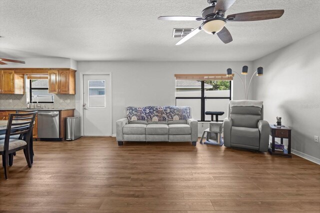 4289 Castle Ave, Spring Hill, FL 34609 - photo 31