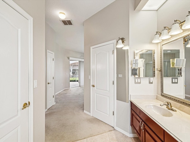 13922 Talmage Loop, Hudson, FL 34667 - full bath with vanity and baseboards