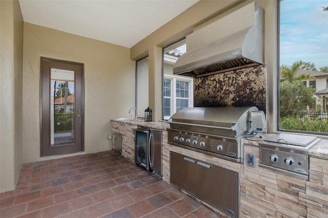 10531 Pontofino Cir, Trinity, FL 34655 - view of patio / terrace