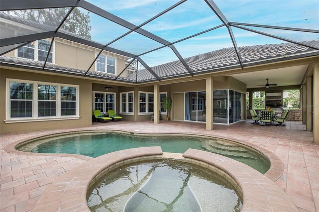10531 Pontofino Cir, Trinity, FL 34655 - view of pool featuring a ceiling fan, a patio area, and a pool with connected hot tub