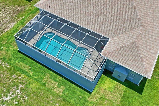 10250 Locker Dr, Spring Hill, FL 34608 - aerial view of property and surrounding area with a pool