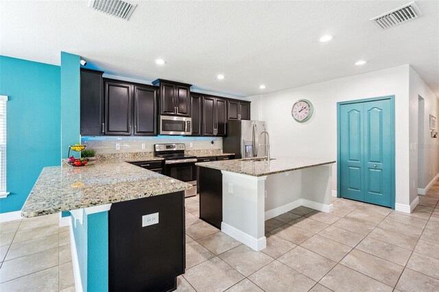18566 Hunters Meadow Walk, Land O Lakes, FL 34638 - photo 4