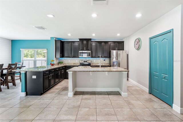 18566 Hunters Meadow Walk, Land O Lakes, FL 34638 - photo 8