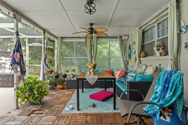 4350 Sawgrass Blvd, New Port Richey, FL 34653 - sunroom / solarium with ceiling fan and an outdoor hangout area