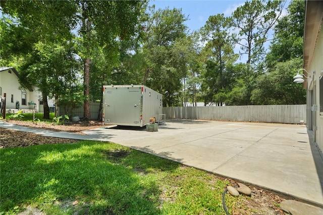 8518 Quail Hollow Blvd, Wesley Chapel, FL 33544 - view of patio / terrace