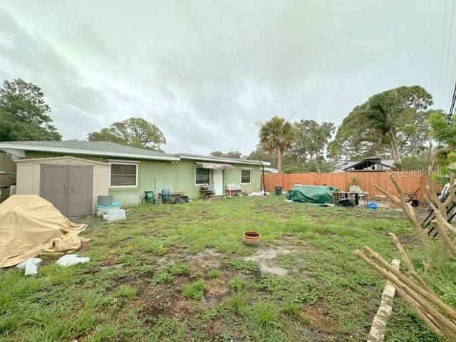 2016 Woodward Ave, Dunedin, FL 34698 - view of yard