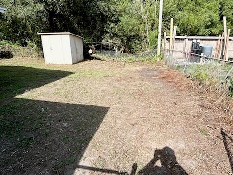 300 Midwood Dr, Plant City, FL 33566 - photo 38