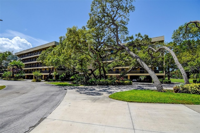 1934 Golfview Dr Unit 1934, Tarpon Springs, FL 34689 - photo 1