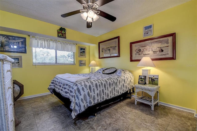 1934 Golfview Dr Unit 1934, Tarpon Springs, FL 34689 - photo 2