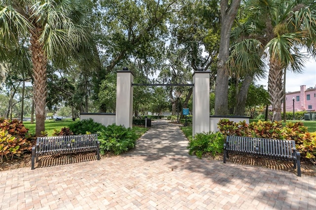 5440 Manatee Point Dr, New Port Richey, FL 34652 - view of community