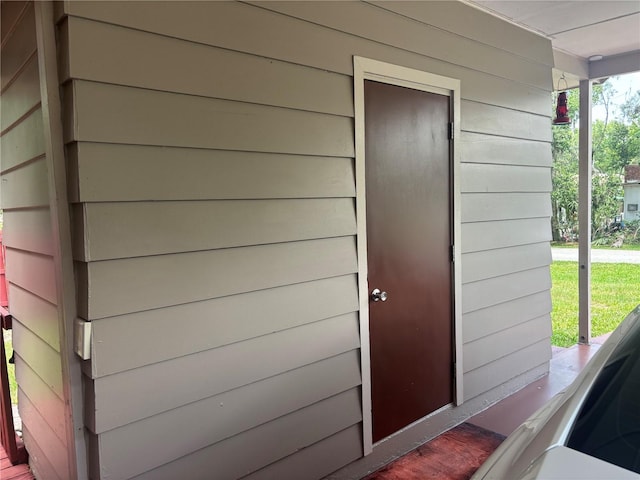 717 Whiteway Dr, Brooksville, FL 34601 - view of entrance to property