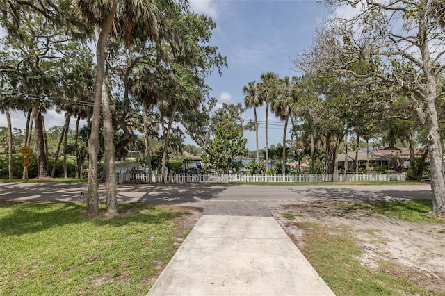 7424 Grand Blvd, New Port Richey, FL 34652 - view of home's community