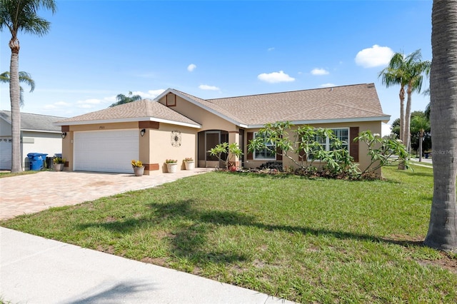 7923 Woburn St, New Port Richey, FL 34653 - single story home featuring stucco siding, an attached garage, a front yard, and decorative driveway