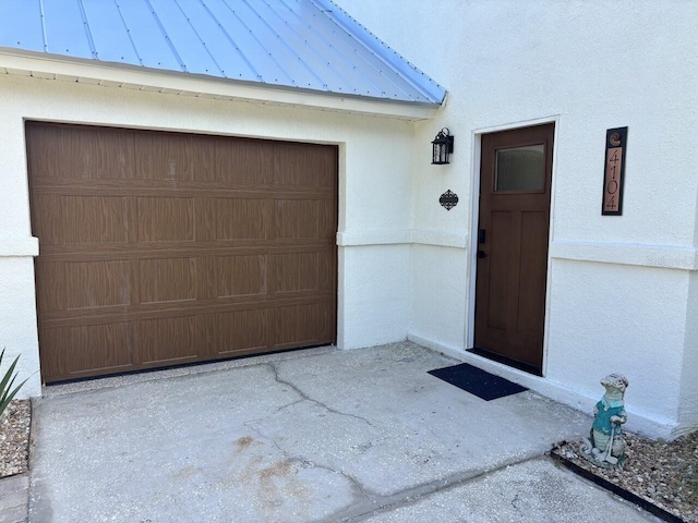 4104 Pine Dale Ct, Hernando Beach, FL 34607 - view of garage