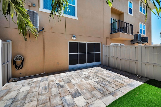 5032 Sand Castle Dr, New Port Richey, FL 34652 - view of patio / terrace