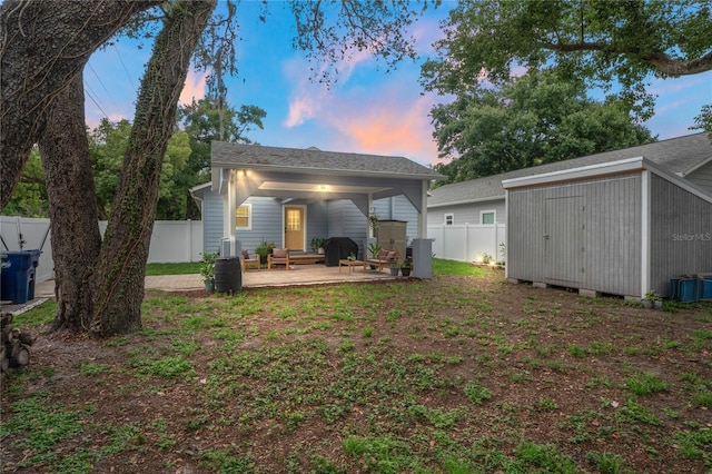 1601 E 98th Ave, Tampa, FL 33612 - rear view of house featuring a fenced backyard