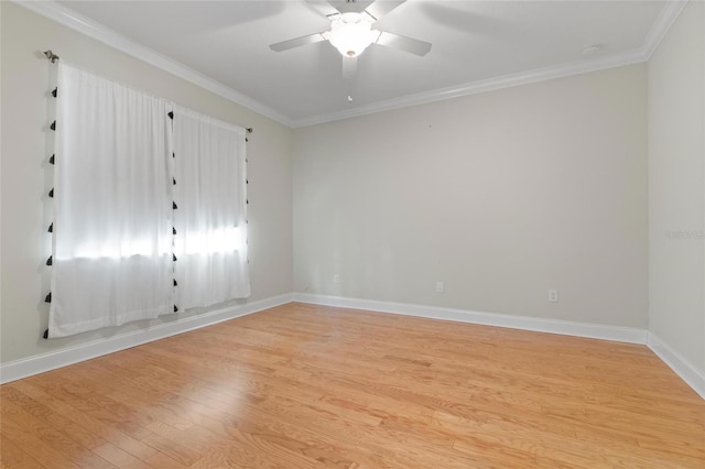 1010 Teal Pointe, Tarpon Springs, FL 34689 - empty room featuring ornamental molding, light wood-type flooring, and ceiling fan