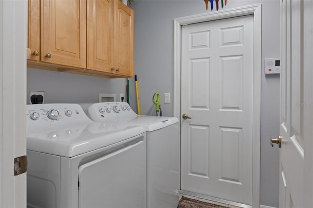 690 E Jenkins Ct, Hernando, FL 34442 - washroom with washing machine and dryer and cabinet space