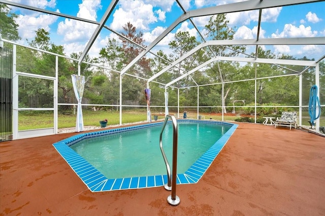 9130 Madrid Rd, Weeki Wachee, FL 34613 - outdoor pool with a patio area and a lanai