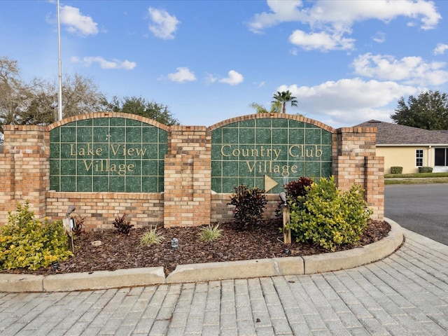 11144 Brambleleaf Way, Hudson, FL 34667 - view of community / neighborhood sign