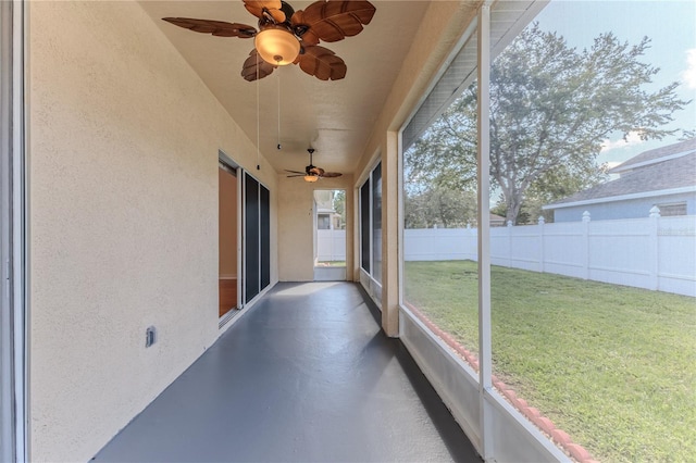 13772 Dunwoody Dr, Spring Hill, FL 34609 - unfurnished sunroom featuring a ceiling fan