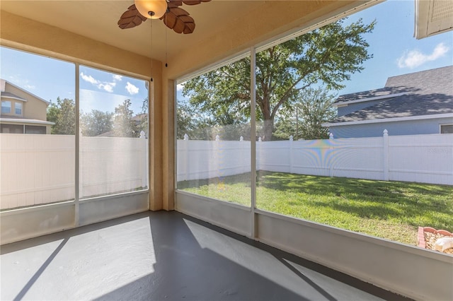 13772 Dunwoody Dr, Spring Hill, FL 34609 - unfurnished sunroom featuring ceiling fan