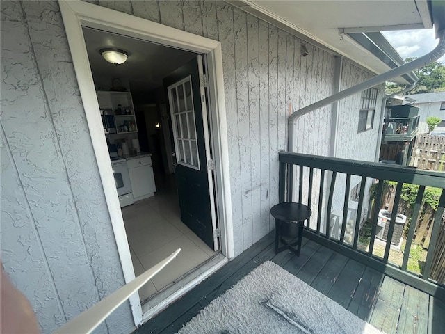 203 Pine Violet Ct Unit 202, Tampa, FL 33612 - view of balcony