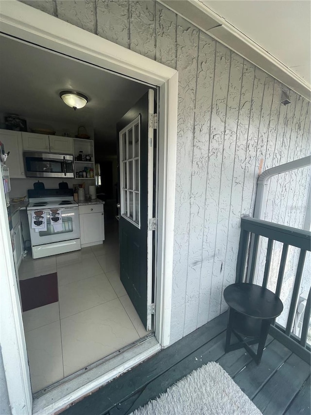 203 Pine Violet Ct Unit 202, Tampa, FL 33612 - entrance to property