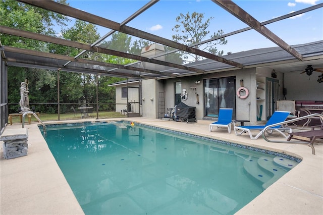 1376 Fayetteville Dr, Spring Hill, FL 34609 - outdoor pool with a patio and a lanai