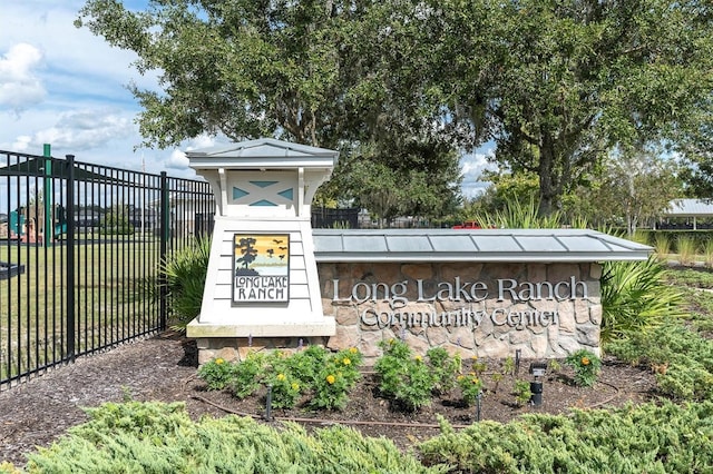 19326 Long Lake Ranch Blvd, Lutz, FL 33558 - view of community sign