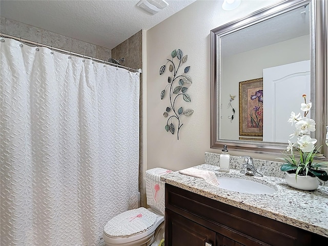 12323 House Finch, Weeki Wachee, FL 34614 - full bath with vanity, a textured ceiling, and a shower with curtain