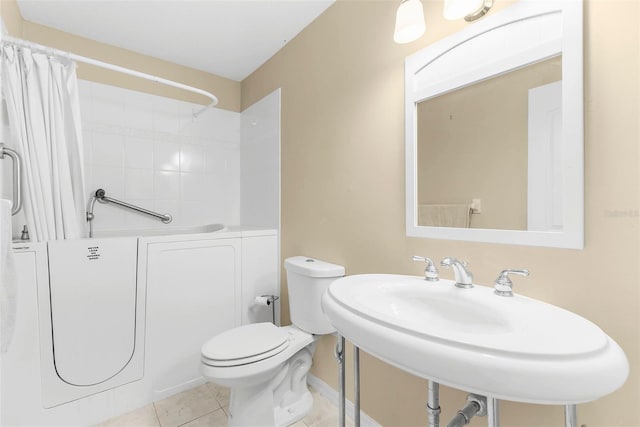 18736 Bent Pine Dr, Hudson, FL 34667 - full bath with tile patterned flooring and shower / bath combo with shower curtain