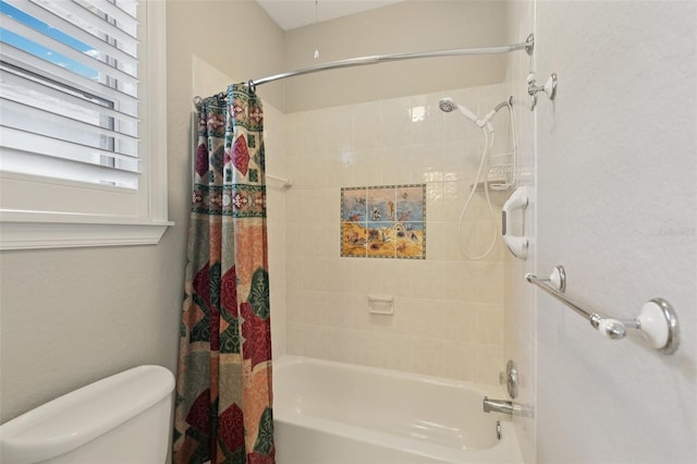 4052 Marine Pkwy, New Port Richey, FL 34652 - full bathroom featuring shower / bath combination with curtain and toilet