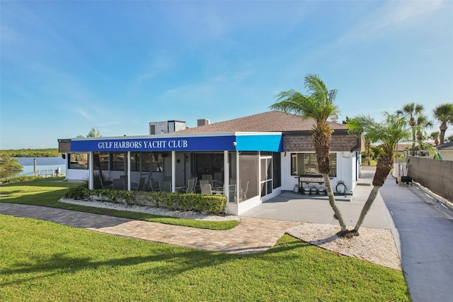 4052 Marine Pkwy, New Port Richey, FL 34652 - view of property featuring a water view