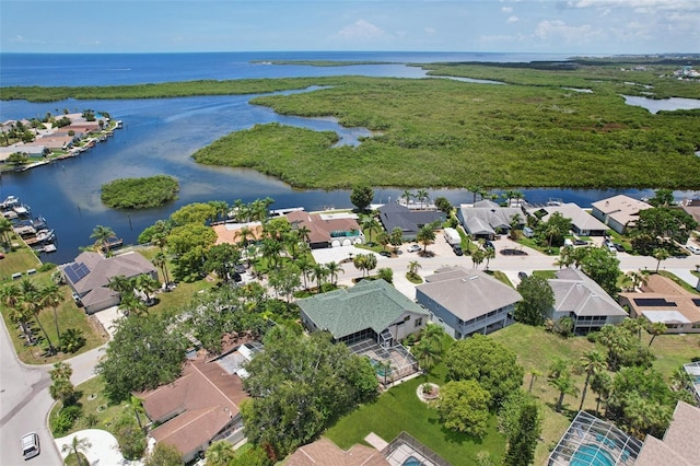4052 Marine Pkwy, New Port Richey, FL 34652 - aerial view of residential area featuring a large body of water
