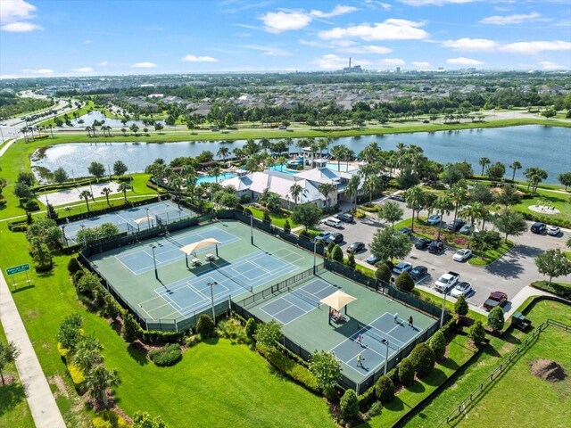 6130 Colmar Pl, Apollo Beach, FL 33572 - bird's eye view of a large body of water
