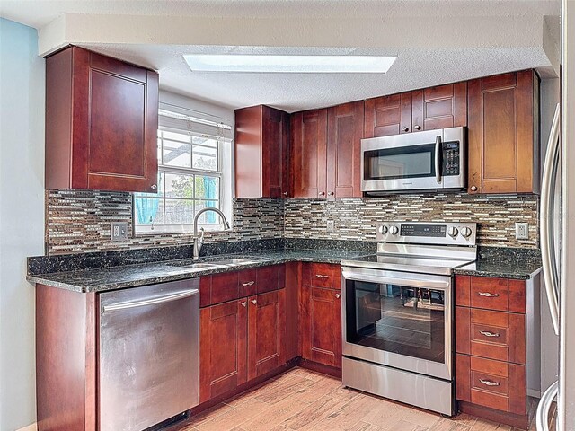 10029 Freestone Ln, Port Richey, FL 34668 - photo 24
