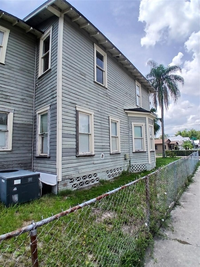 923 E 20th Ave, Tampa, FL 33605 - view of property exterior