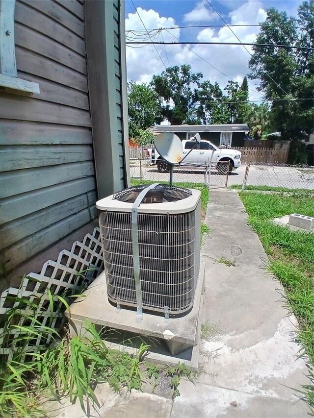 923 E 20th Ave, Tampa, FL 33605 - photo 6