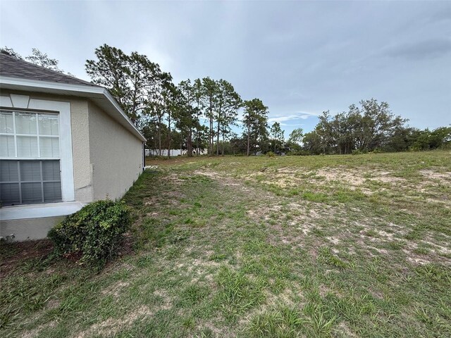 11308 Mahopac Rd, Weeki Wachee, FL 34614 - view of yard