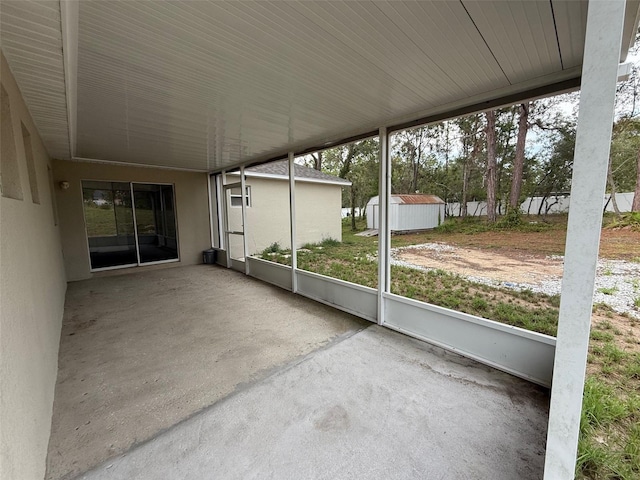 11308 Mahopac Rd, Weeki Wachee, FL 34614 - unfurnished sunroom featuring healthy amount of natural light