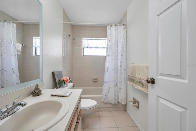 2048 Ground Squirrel Dr, New Port Richey, FL 34655 - bathroom featuring vanity, tile patterned floors, and shower / bath combo