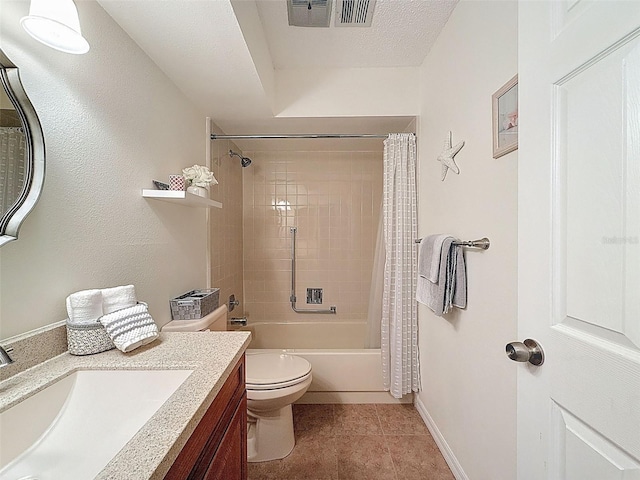 8130 Bugle Ct Unit 3, Port Richey, FL 34668 - full bath with vanity, shower / bath combo with shower curtain, and tile patterned floors