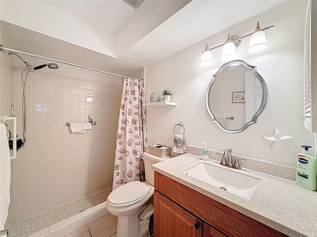 8130 Bugle Ct Unit 3, Port Richey, FL 34668 - full bath featuring a tile shower, vanity, and tile patterned flooring